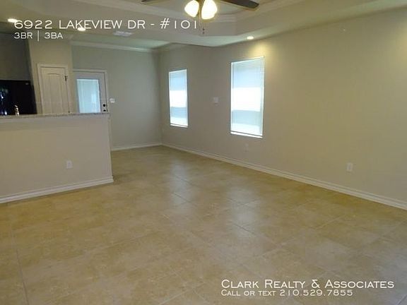4th image of 6922 Lakeview Dr #101