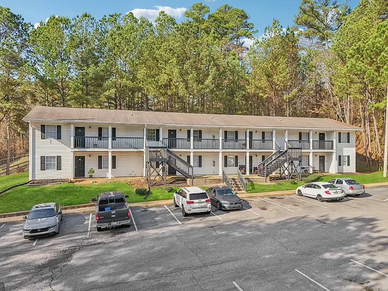 Ridge View Apartments — Photo 11