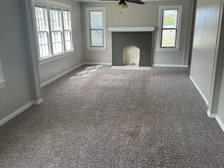 500 Oakdale Ave — Photo 5