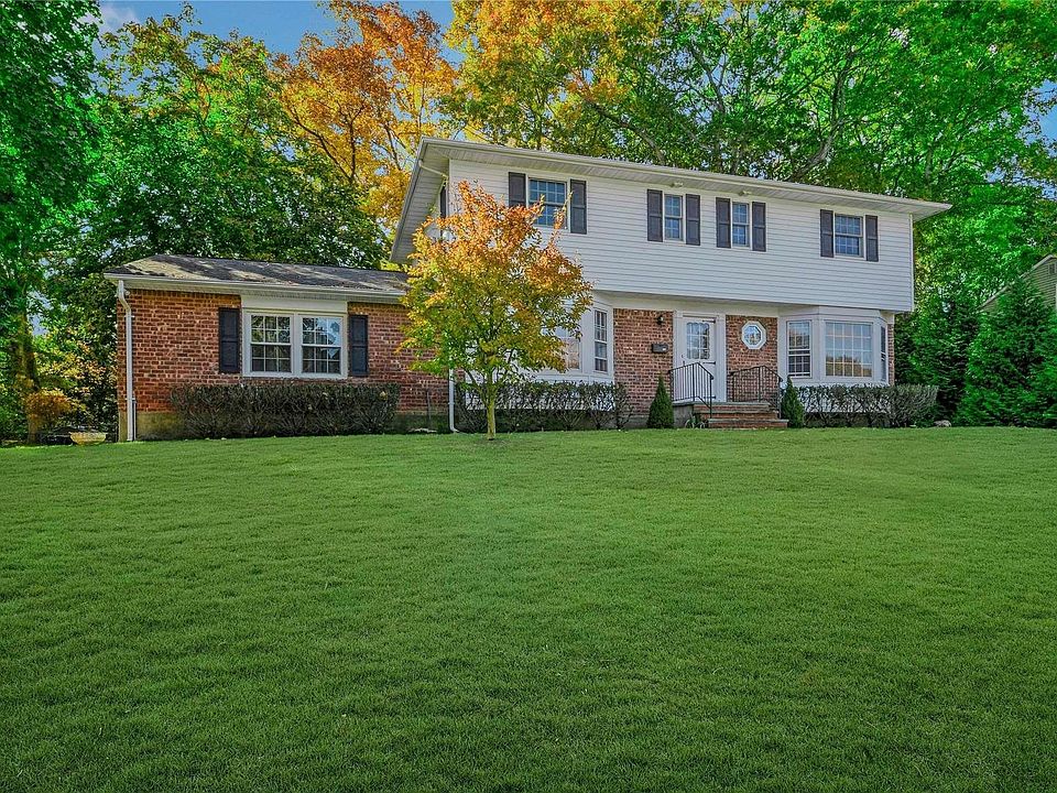 1st image of 18 Kingfisher Drive