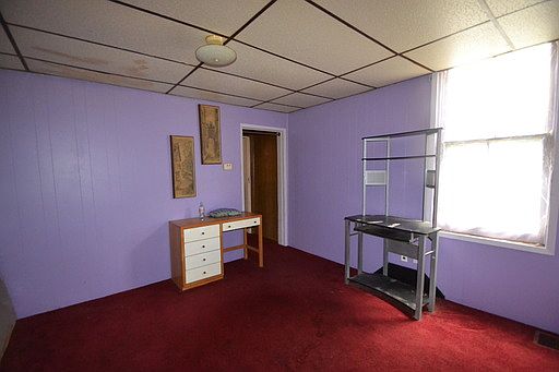 5th image of 5912 Highland Ave