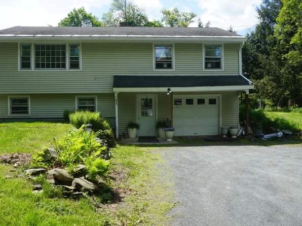 373 N Main St, West Lebanon, NH 03784