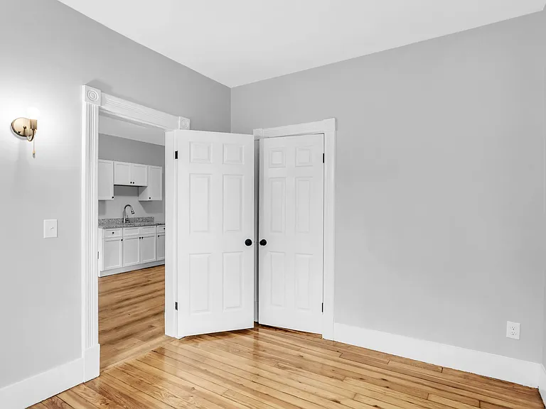 863 Chicopee St #1L — Photo 11