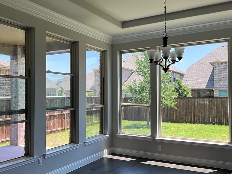 5905 Adair Ln — Photo 6