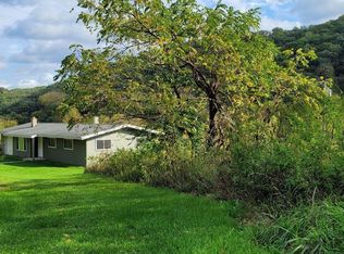 6719 Booth Hollow Rd, Avoca, WI 53506