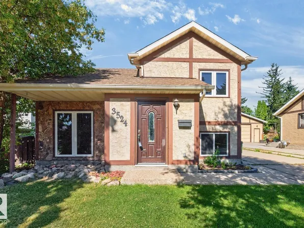3524 51st St NW, Edmonton, AB T6L 1C6