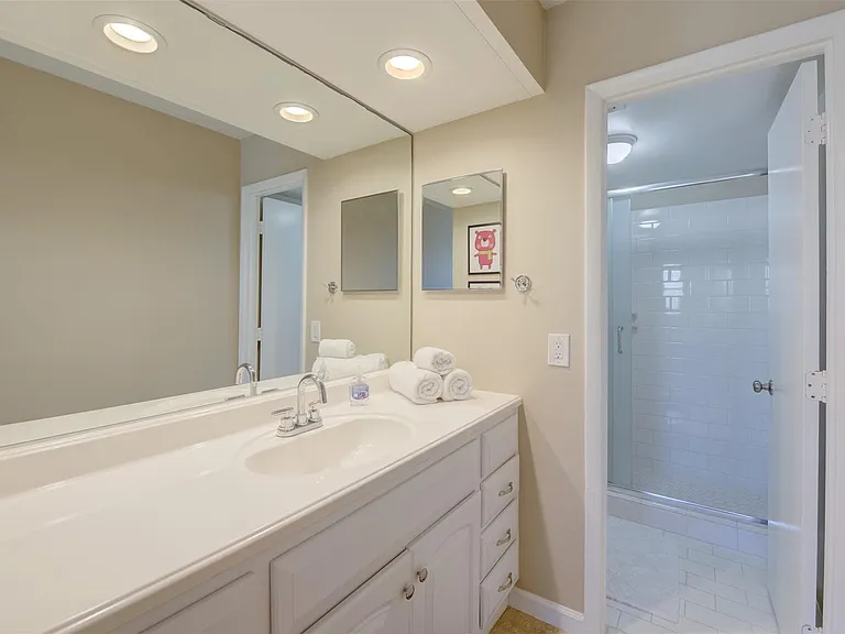305 N Pompano Beach Blvd #1403 — Photo 20