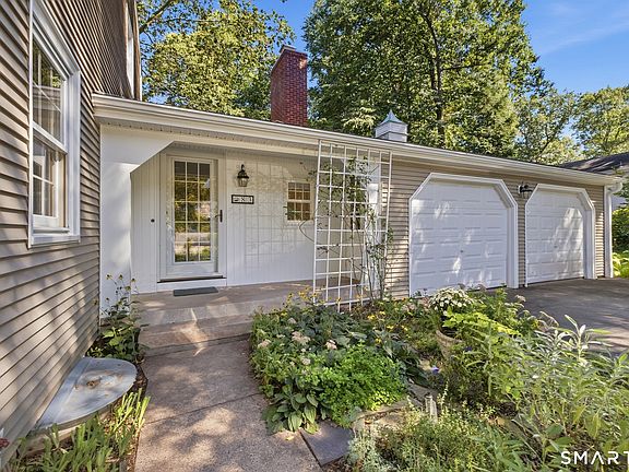 3rd image of 83 Dartmouth Road