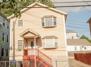 139 Camden Ave, Providence, RI 02908