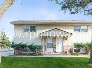 2002 E Caulder Ave, Des Moines, IA 50320