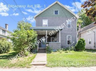 1058 Broadway Ave NW #1, Grand Rapids, MI 49504
