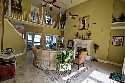 3rd image of 1177 Clipper Dr