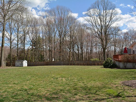 3rd image of 5705 Birchwood Ct