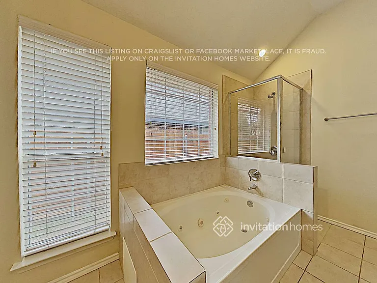 8512 Sabinas Trl — Photo 10