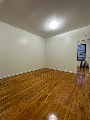 Rented by Peter R. Hungerford, LREB | media 15