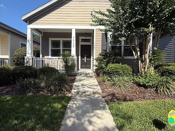 7925 SW 82nd Dr, Gainesville, FL 32608