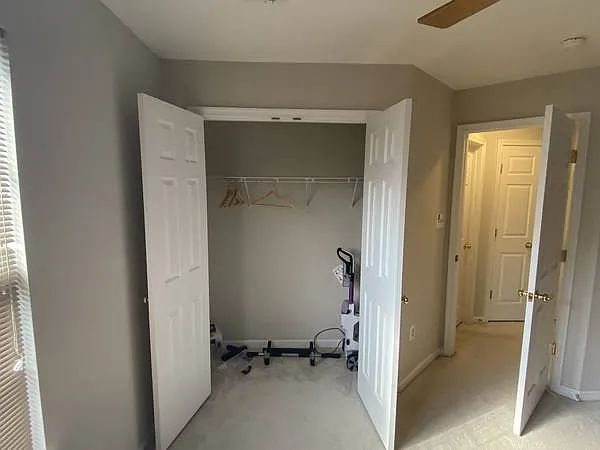 Amber Ridge Cir, Germantown — Photo 2