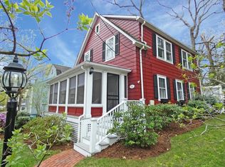 15 Central Close, Auburndale, MA 02466