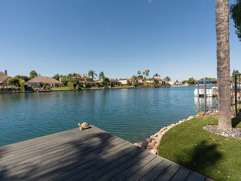 2589 W Lake Van Ness Cir — Photo 54