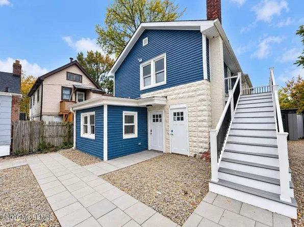 71 Oak St #A, Keansburg, NJ 07734