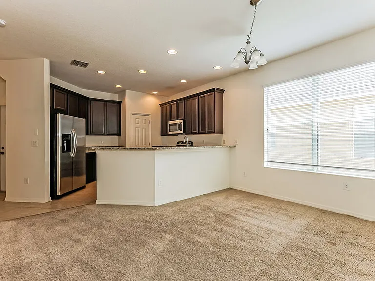 8309 Deerland Bluff Ln — Photo 6