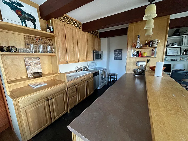 303 Overlook Dr #1C — Photo 4