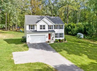 611 Grouse Rd, Malvern, PA 19355