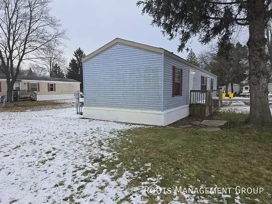 3 Bed 2 Bath Home Available for Lease at Saginaw Villas - Apply Now! — Photo 3