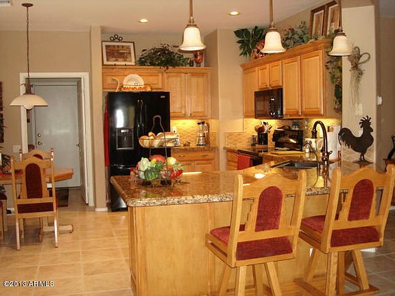 5th image of 8019 S Spur Trail Ct