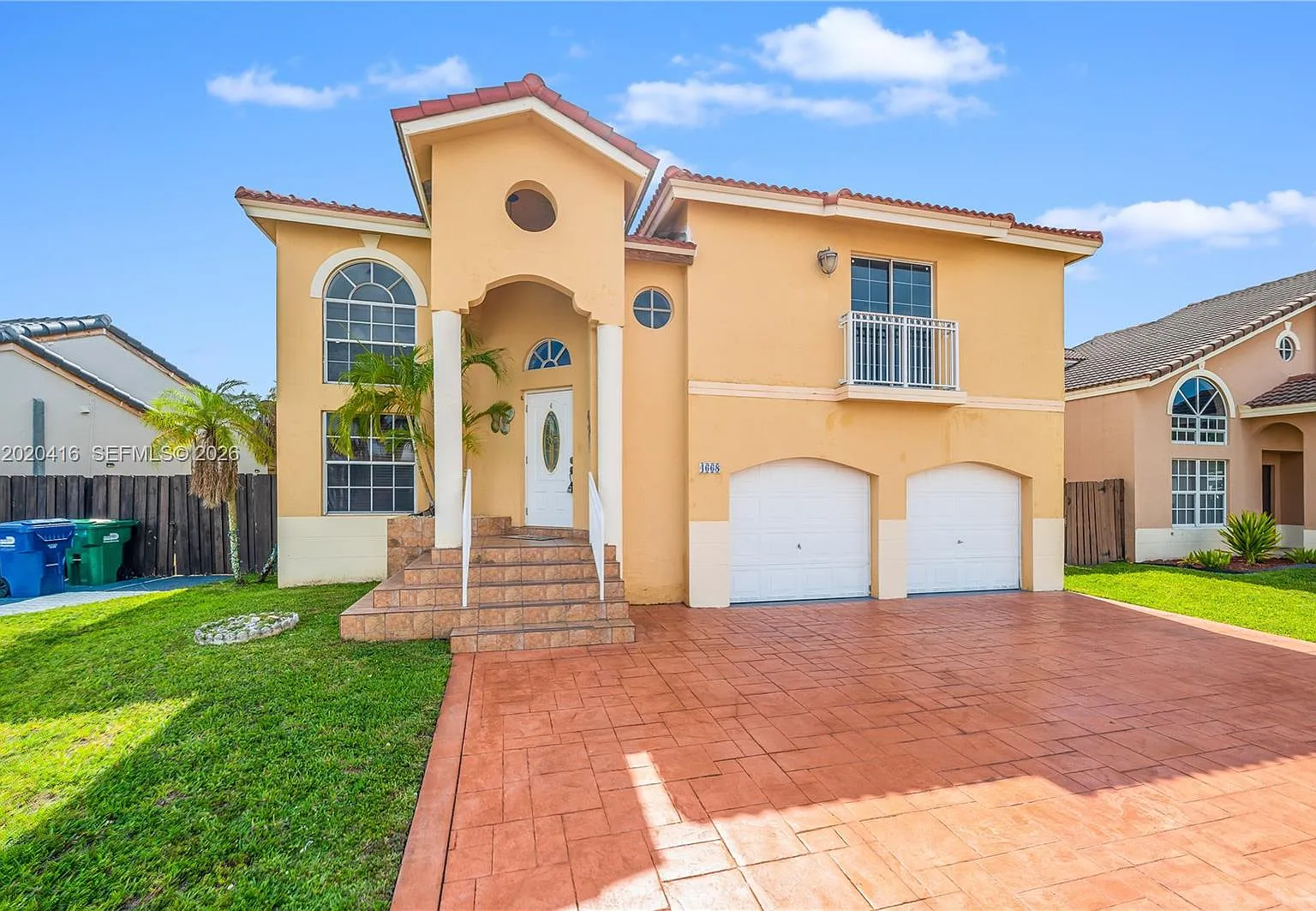 3 bed, 2.5 bath, 1815 sqft, $3,800 — Photo 1