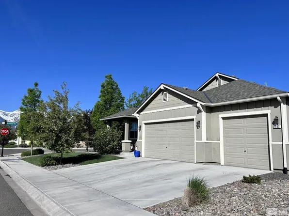 1532 Snaffle Bit Dr, Gardnerville, NV 89410