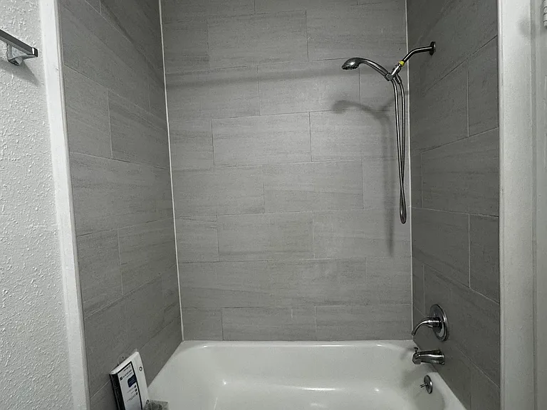 7116 Milwood Ave #2 — Photo 2