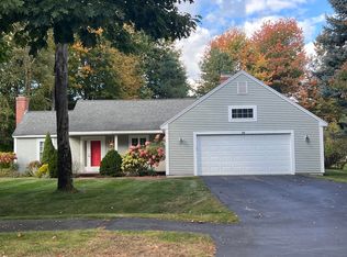 16 Lilac Ln, Scarborough, ME 04074