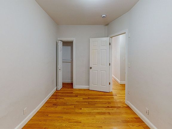 3rd image of 67 Marion St #2