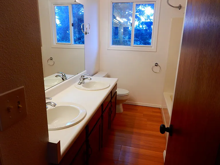 29983 Hilltop Dr #2 — Photo 12