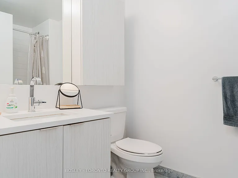 38 Iannuzzi St #2002 — Photo 24