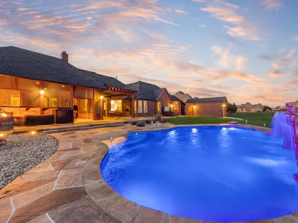 721 Kensington Dr, Rockwall, TX 75032