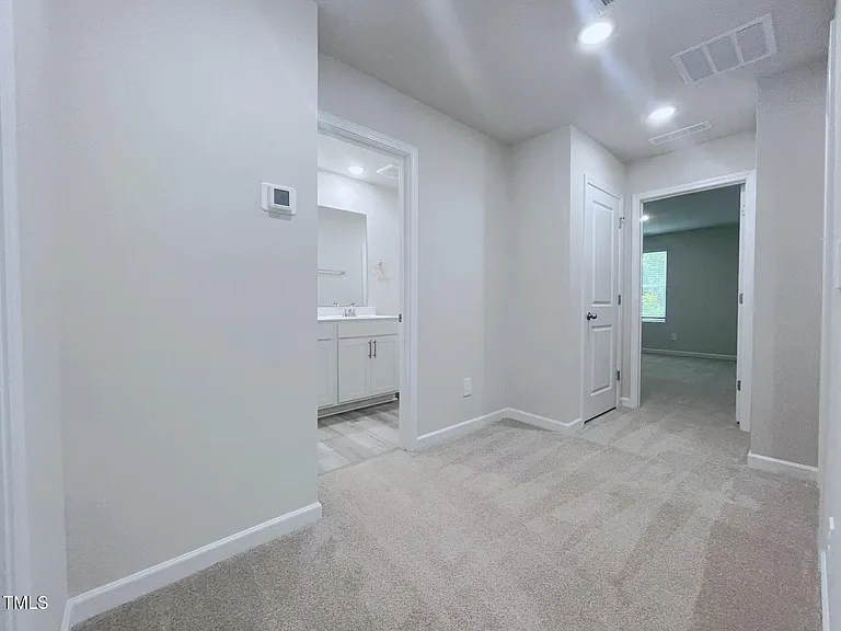 2118 Cherry Creek Rd — Photo 38