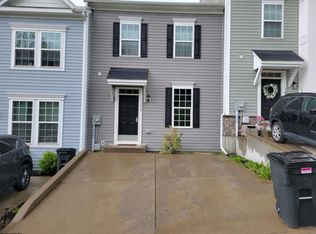 179 Falling Leaf Ln, Morgantown, WV 26501