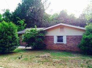 905 Crestwood Ter, Warner Robins, GA 31088