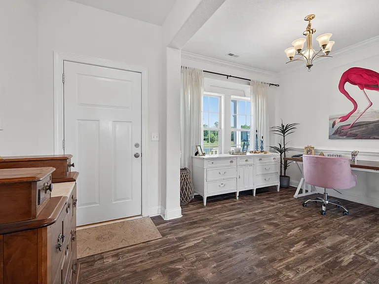 191 Arabian Ln — Photo 4
