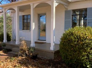 470 Grass Ct, Keswick, VA 22947