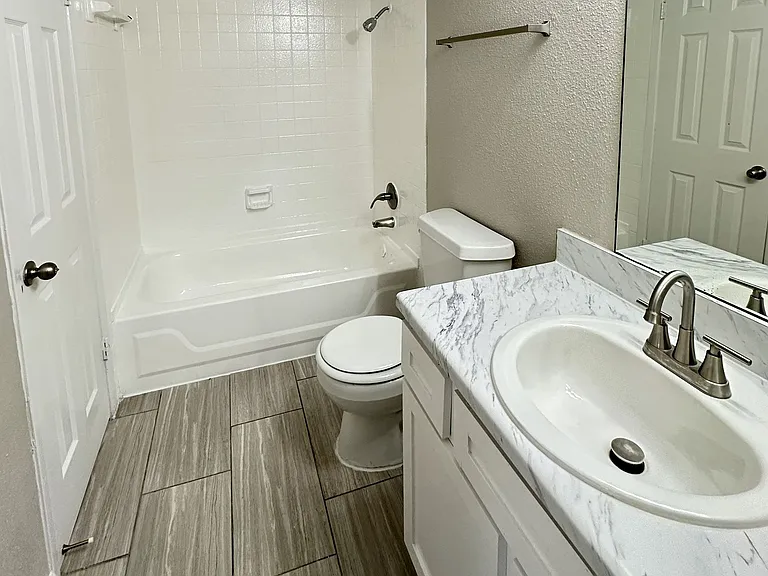 Serena Forest Apartments — Photo 13