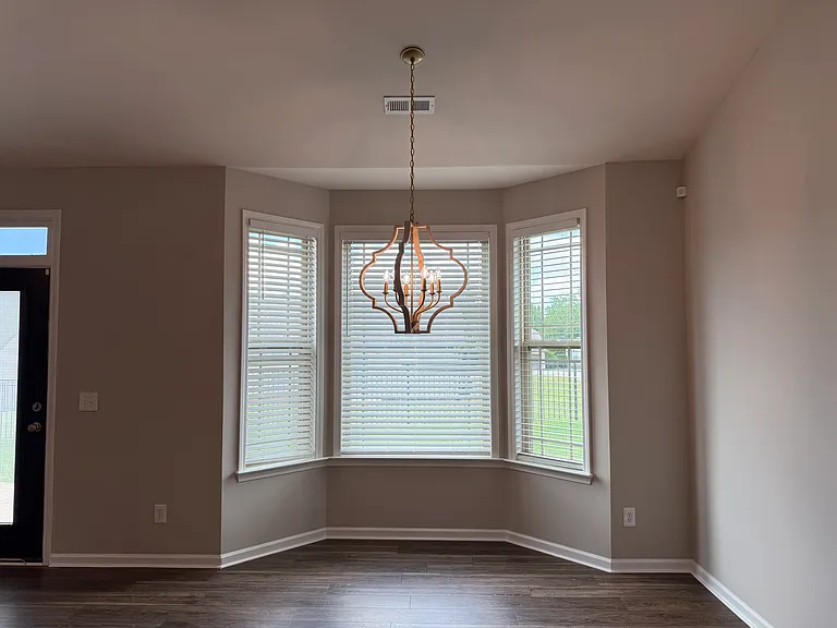 143 Stonegate Dr — Photo 11