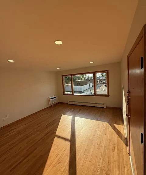 4255 N Neva Ave — Photo 6