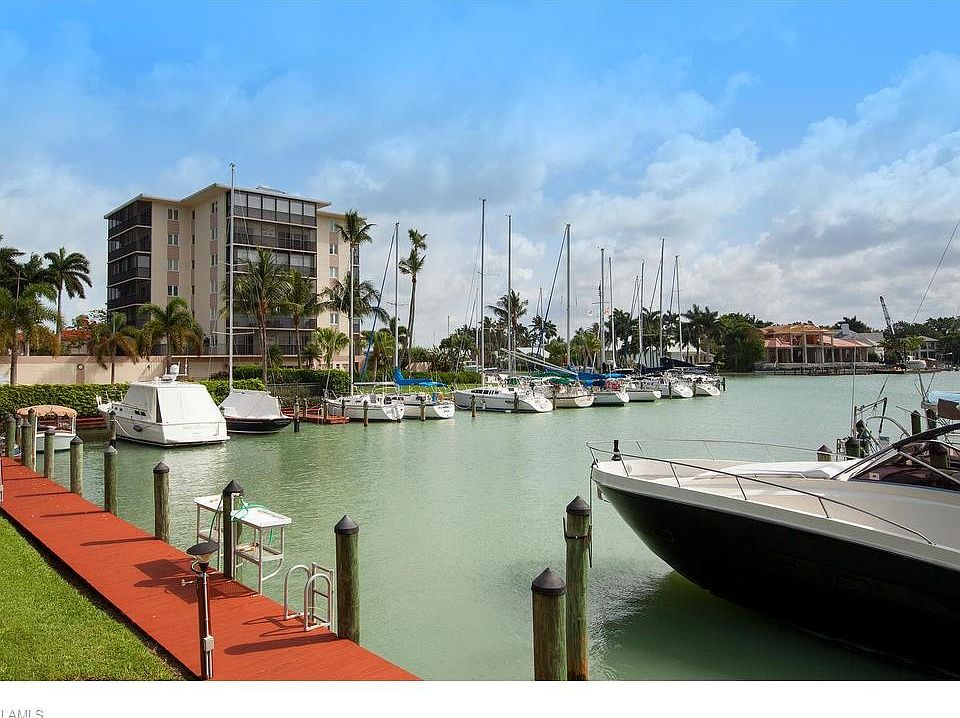 1st image of 2170 Gulf Shore Blvd N APT 31W