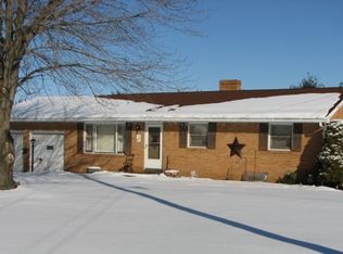 270 Valley View Dr, Wooster, OH 44691