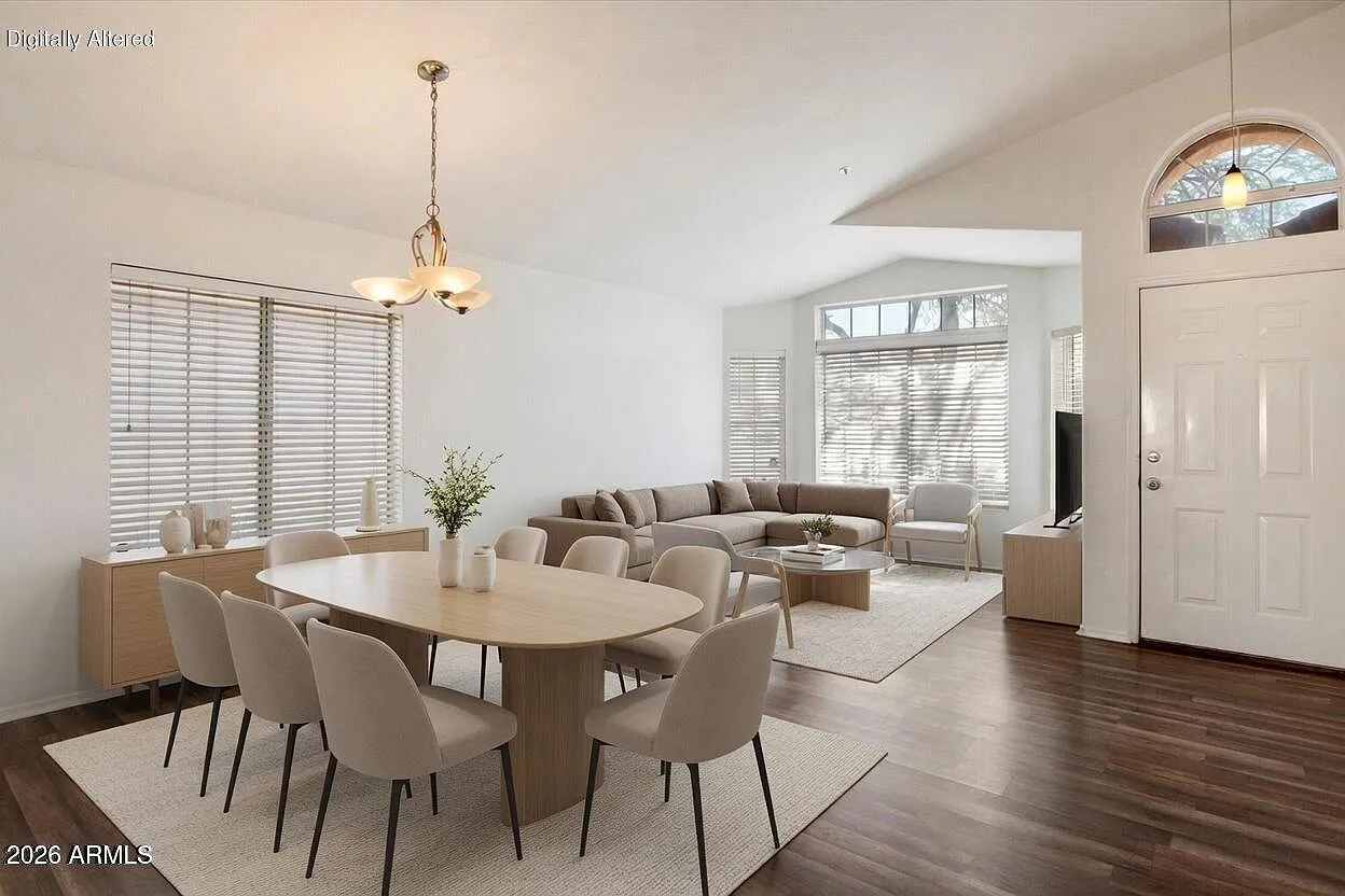 3 bed, 2.0 bath, 1652 sqft, $2,500 — Photo 2