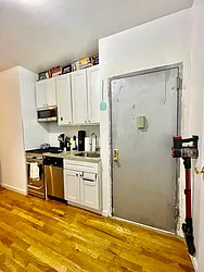 Rented by HOLTON REAL ESTATE INC.