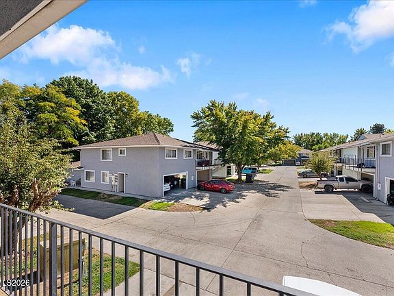 4th image of 4940 Catalina Dr APT 4
